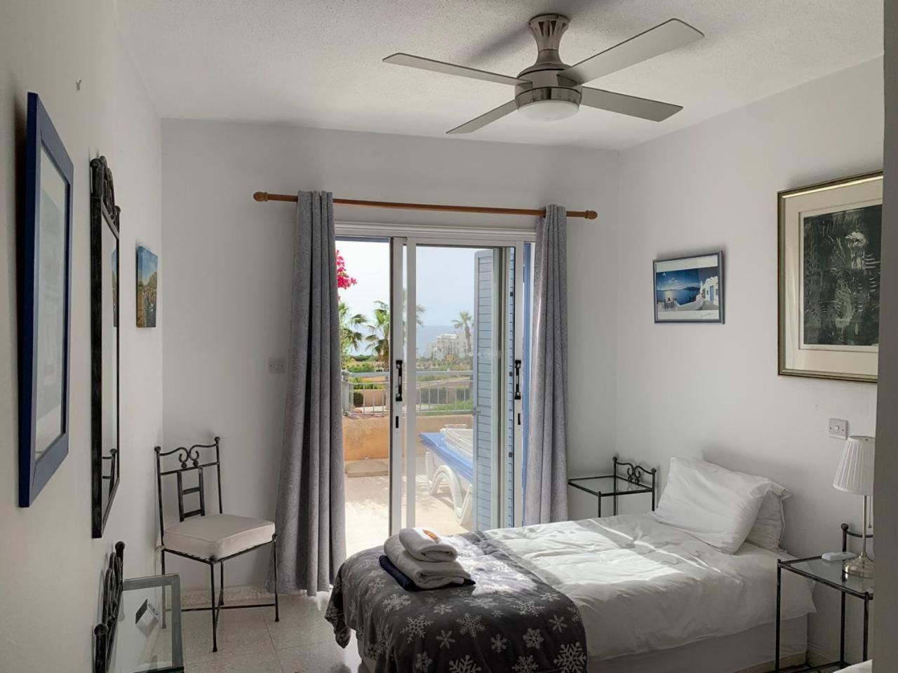 King'S Palace - Spacious 2 Bed, 2 Bath With Sea And Pool Views Paphos Ngoại thất bức ảnh